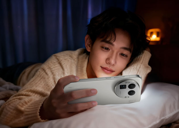 Realme GT 8 Pro Display with 1nit Extremely Dark Eye Protection Realme GT 8 Pro Display with 1nit Extremely Dark Eye Protection