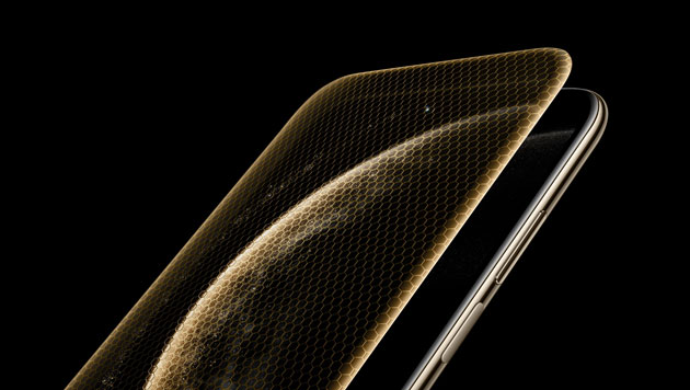 Huawei Mate 70 Air Display: 300 Hz Touch Sampling Rate, Eye Comfort, and HDR Vivid certification.