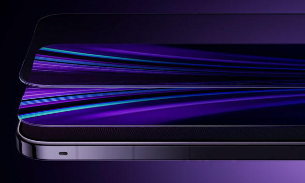 Huawei Mate 80 RS Ultimate is protected by third generation tempered Kunlun glass on the front and second generation Kunlun glass on the back Huawei Mate 80 RS Ultimate is protected by third-generation tempered Kunlun glass on the front and second-generation Kunlun glass on the back.