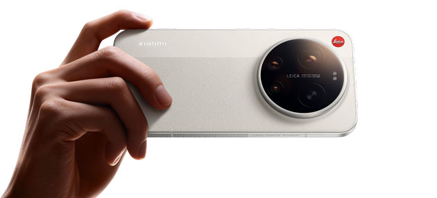 Xiaomi 17 Ultra Leica Edition Camera 200MP + 50MP + 50MP