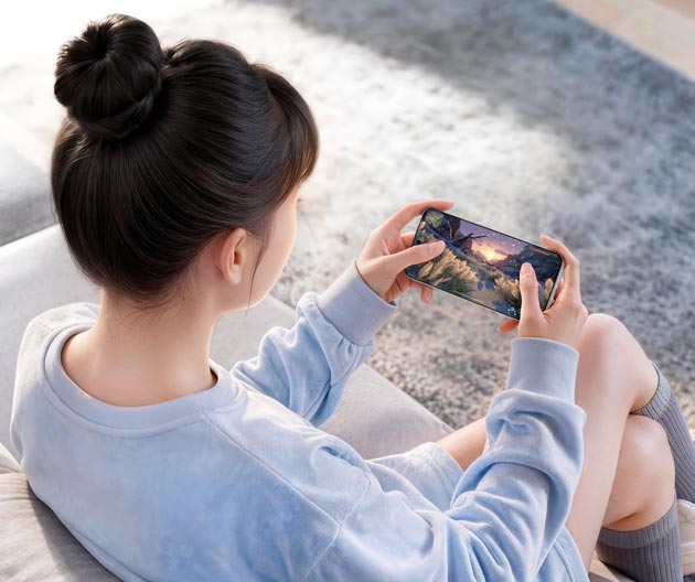 vivo S50 Pro Mini Network and Signal - With dual Nano-SIM capability, 22 antennas for 360° coverage, Wi-Fi 7, and 5G, you're always connected.