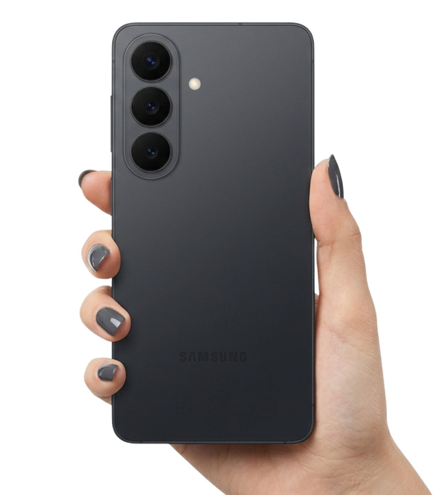 Samsung Galaxy S26 Black in hand
