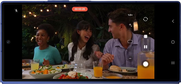 Video recording with the rear camera of the Samsung Galaxy Z Fold 7 Video recording with the rear camera of the Samsung Galaxy Z Fold 7