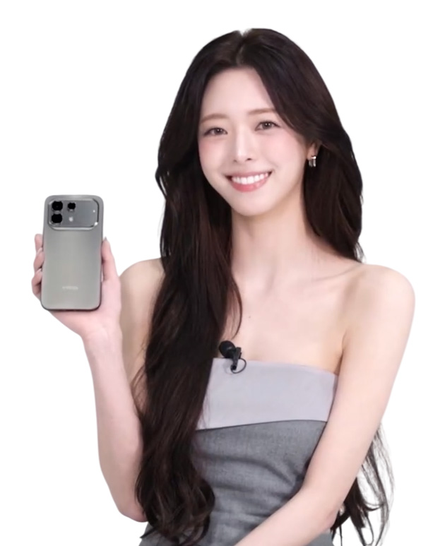 Frost Silver Infinix Note 60 Pro in Yunas hand Frost Silver Infinix Note 60 Pro in Yuna's hand