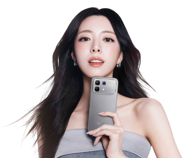Infinix Note 60 Pro Frost Silver in Yunas hand Infinix Note 60 Pro Frost Silver in Yuna's hand
