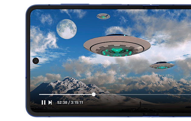 Samsung Galaxy Z Flip 7 main display Samsung Galaxy Z Flip 7 main screen