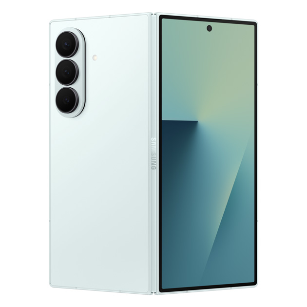 Samsung Galaxy Z Fold 7 Mint in folded