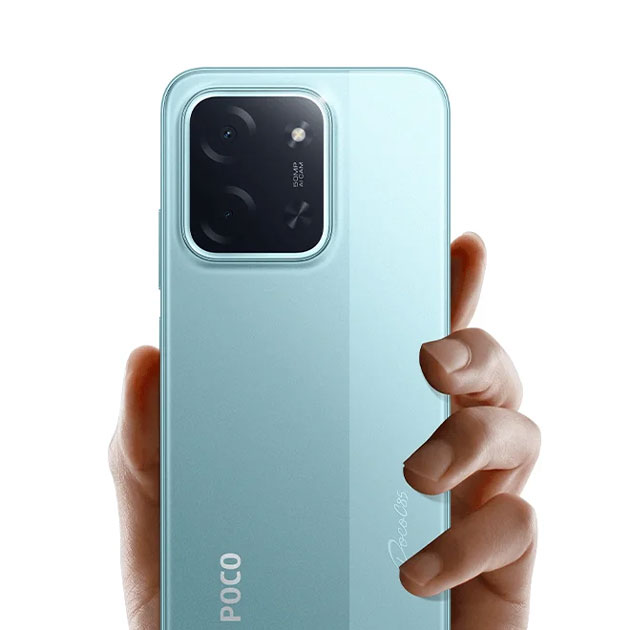 Poco C85 4G Green in hand Poco C85 4G Green in hand