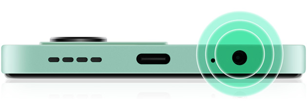 Side view of the Honor Play10 showing the USB C port and 3.5mm jack Side view of the Honor Play10, showing the USB-C port and 3.5mm jack