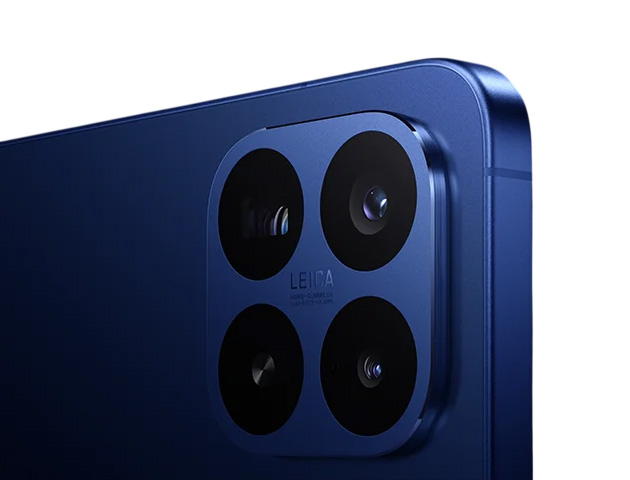 Close-up of the Xiaomi 17T Pro's camera module
