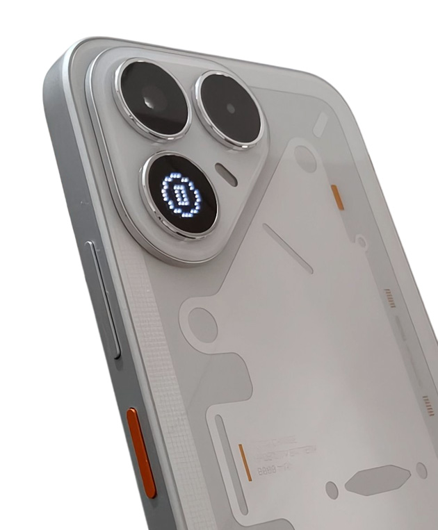 Side view of the Tecno Pova 8 Silver showing back panel Side view of the Tecno Pova 8 Silver, showing back panel